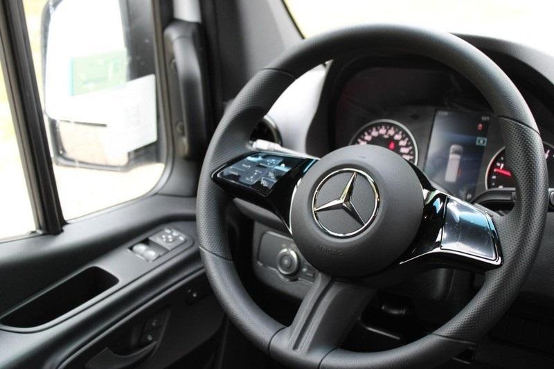 new 2025 Mercedes-Benz Sprinter 2500 car, priced at $59,294