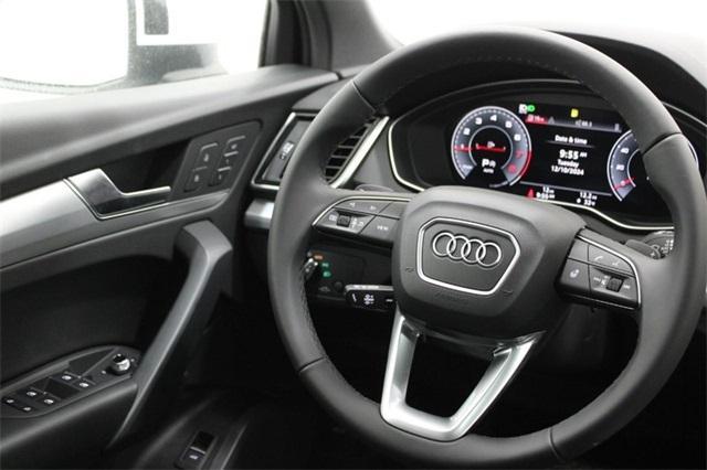 new 2025 Audi Q5 car, priced at $53,225