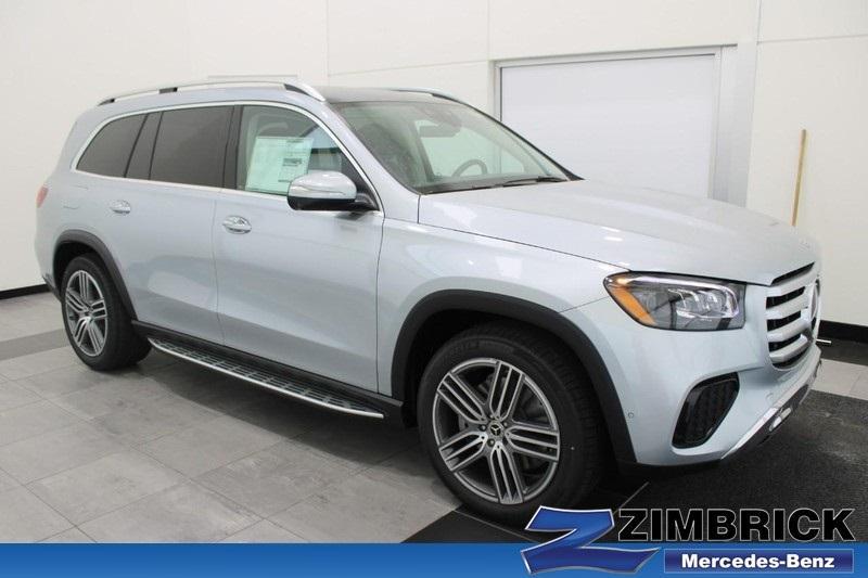 new 2025 Mercedes-Benz GLS 450 car, priced at $96,945