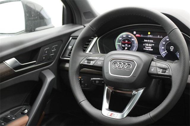 new 2025 Audi Q5 car, priced at $69,645