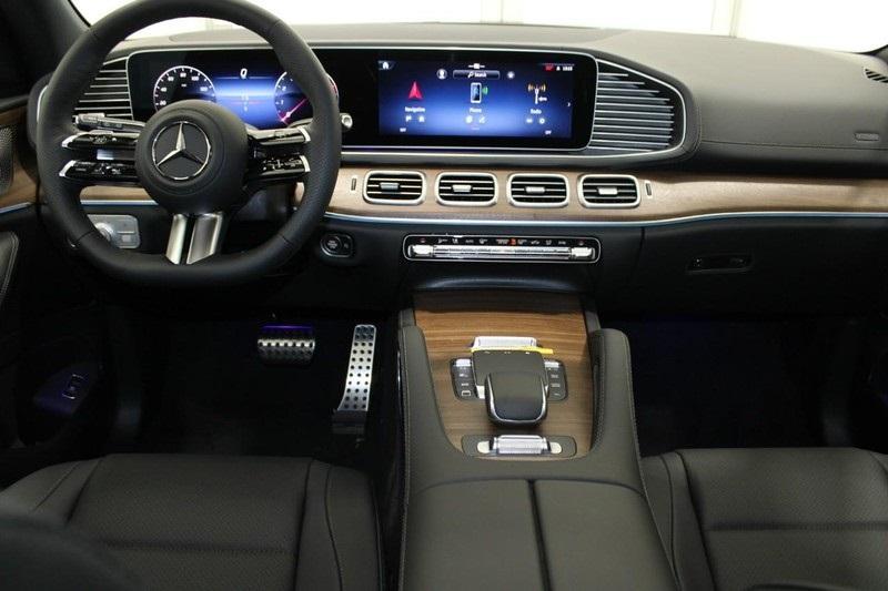 new 2025 Mercedes-Benz GLS 450 car, priced at $96,885