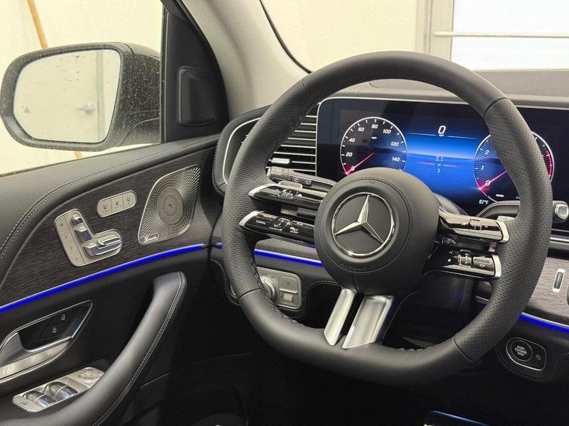 new 2025 Mercedes-Benz GLS 450 car, priced at $100,755