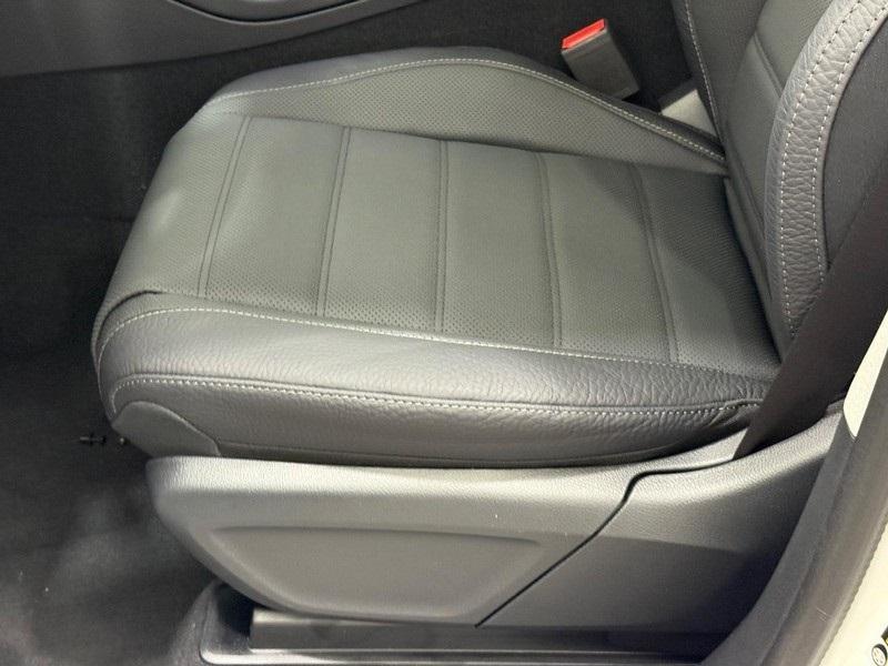 new 2025 Mercedes-Benz GLS 450 car, priced at $100,755