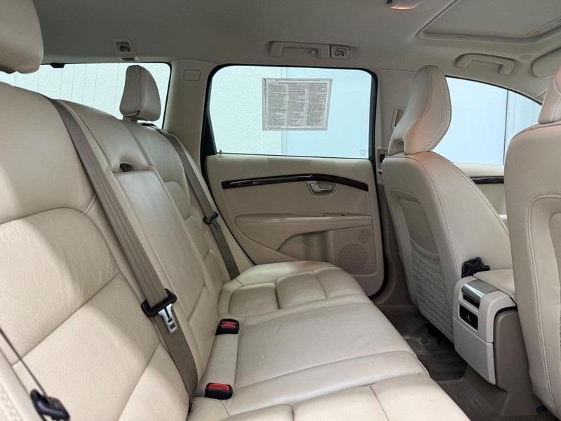 used 2013 Volvo XC70 car, priced at $9,295
