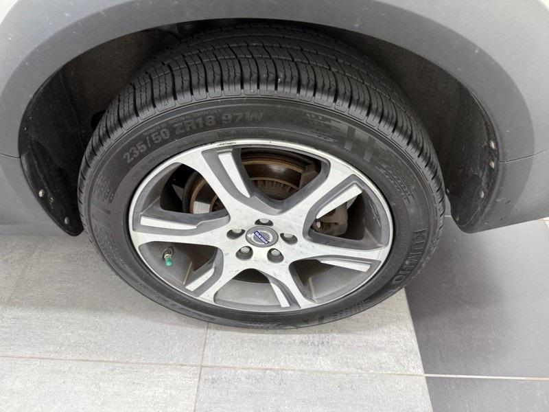 used 2013 Volvo XC70 car, priced at $9,295