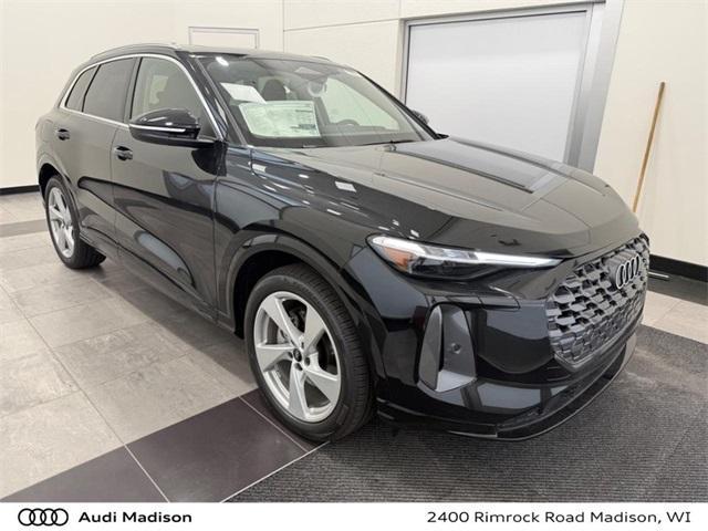 new 2025 Audi Q5 car, priced at $64,395
