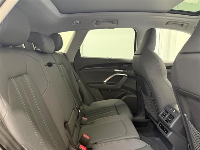 new 2025 Audi Q5 car, priced at $64,395