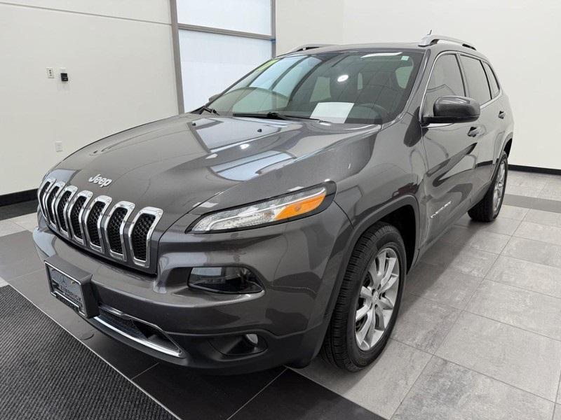 used 2017 Jeep Cherokee car, priced at $17,490