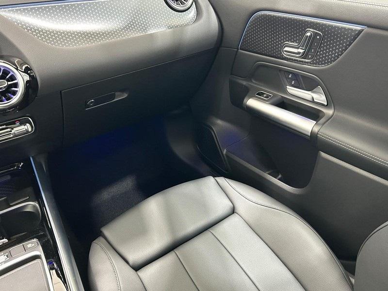 new 2025 Mercedes-Benz GLA 250 car, priced at $47,650