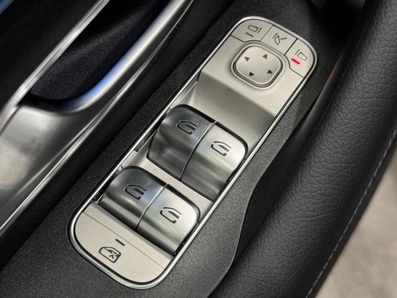 new 2025 Mercedes-Benz GLE 350 car, priced at $66,915