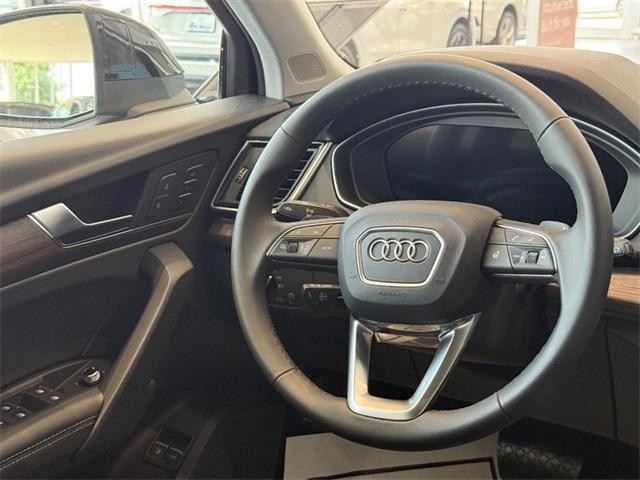 new 2025 Audi Q5 car, priced at $66,660