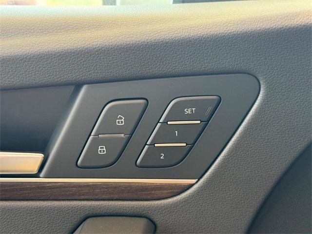 new 2025 Audi Q5 car, priced at $66,660