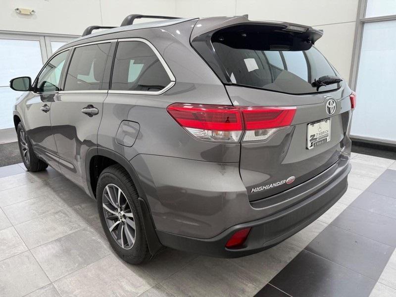 used 2018 Toyota Highlander car, priced at $21,490