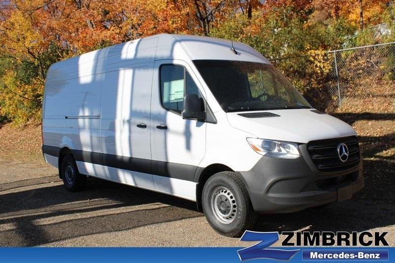 new 2024 Mercedes-Benz Sprinter 2500 car, priced at $61,870