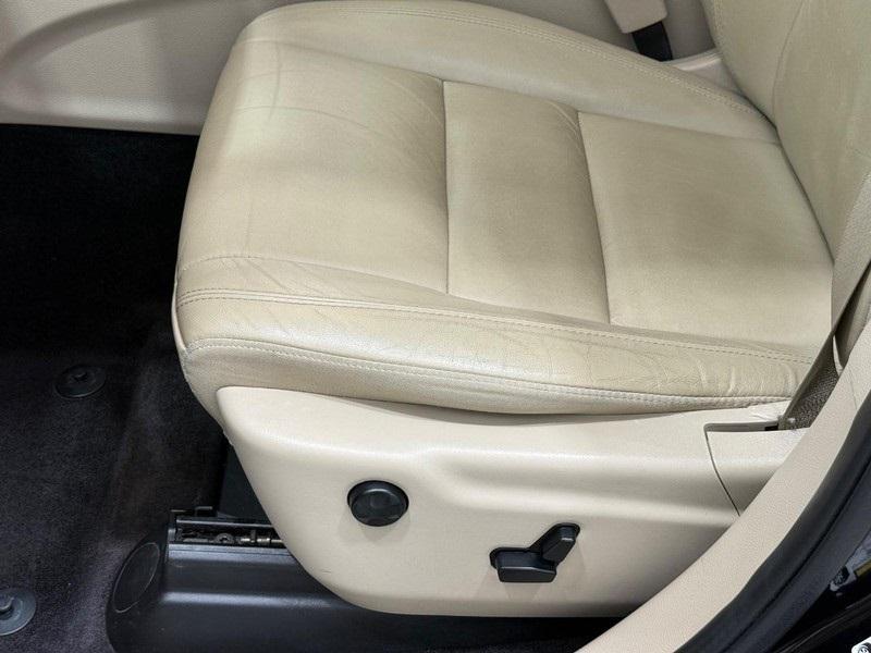 used 2019 Jeep Grand Cherokee car, priced at $19,990