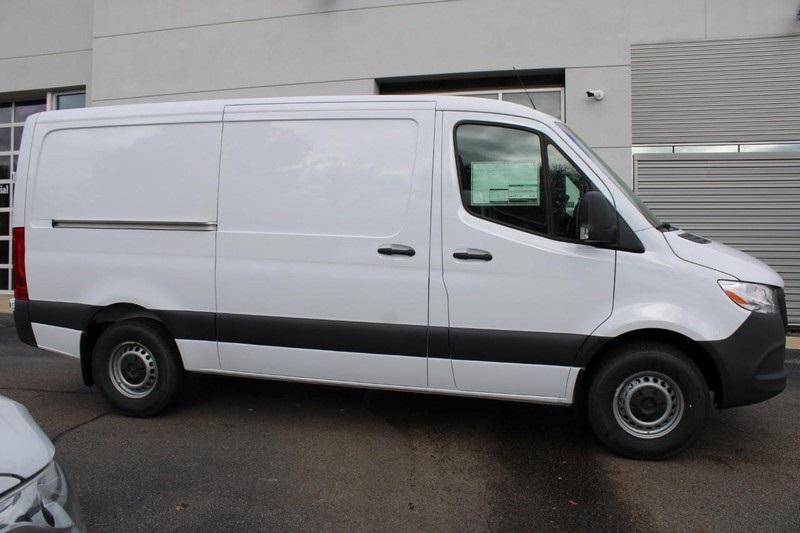 new 2025 Mercedes-Benz Sprinter 2500 car, priced at $56,087