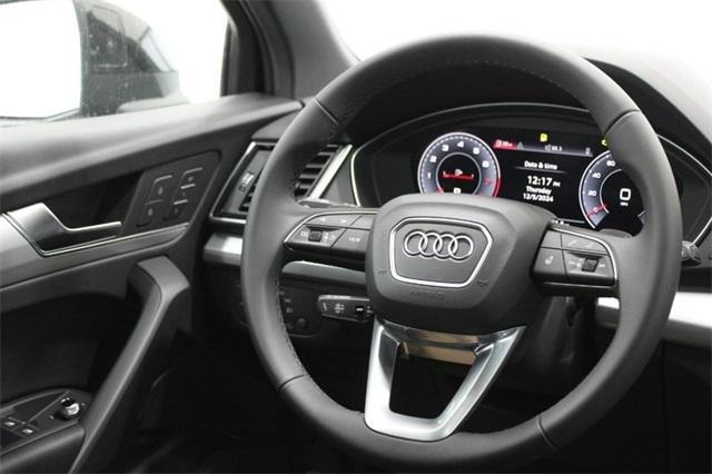 new 2025 Audi Q5 car, priced at $53,765