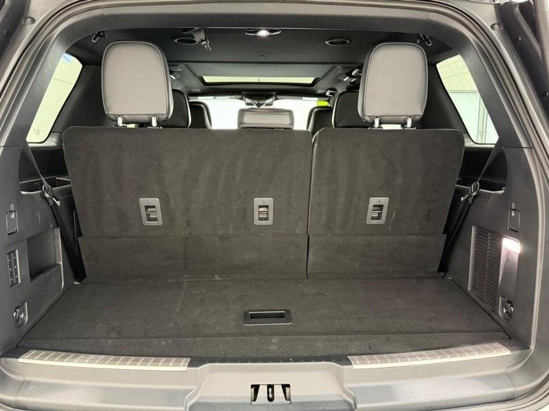 used 2024 Lincoln Navigator car, priced at $84,990