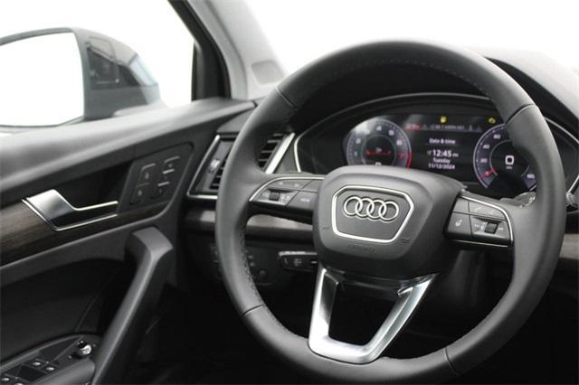 new 2025 Audi Q5 car, priced at $58,175