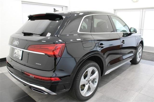 new 2025 Audi Q5 car, priced at $58,175