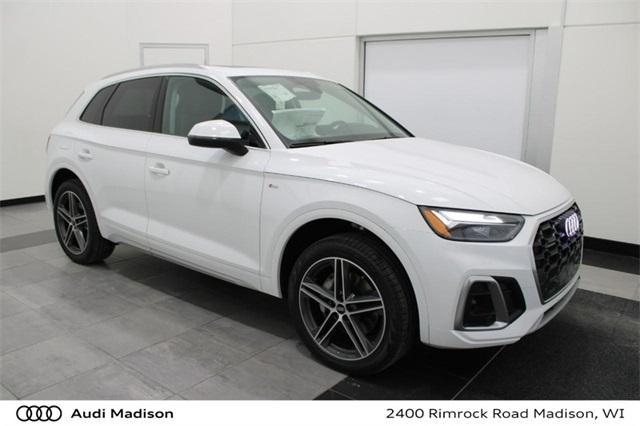 new 2025 Audi Q5 car, priced at $66,980