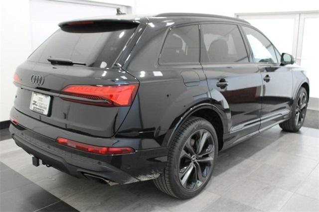 new 2025 Audi Q7 car, priced at $77,840