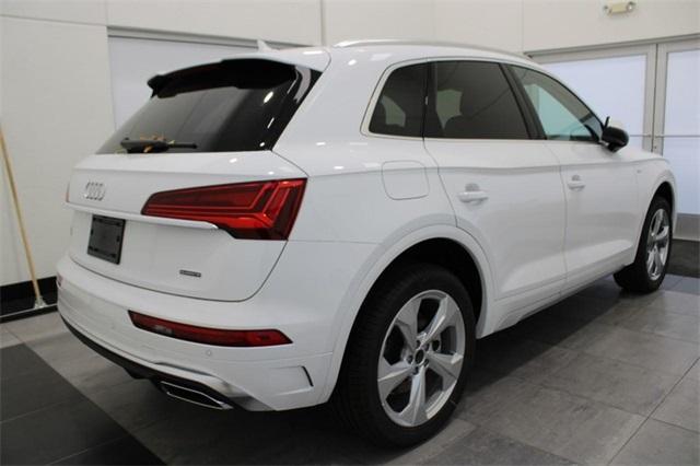 new 2024 Audi Q5 car, priced at $55,980