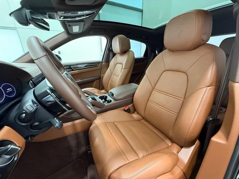 used 2023 Porsche Cayenne E-Hybrid Coupe car, priced at $86,900
