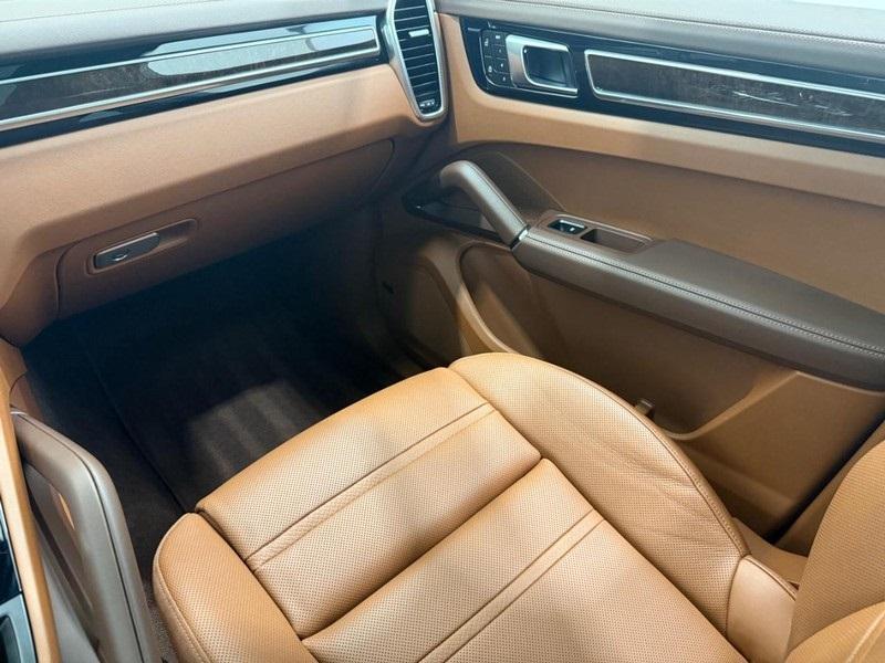 used 2023 Porsche Cayenne E-Hybrid Coupe car, priced at $86,900