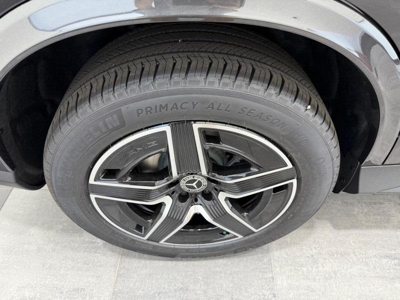 new 2026 Mercedes-Benz GLC 300 car, priced at $63,205