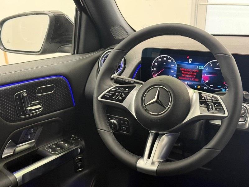 new 2025 Mercedes-Benz GLB 250 car, priced at $49,605