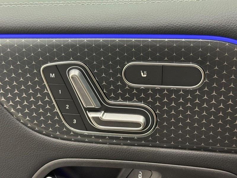 new 2025 Mercedes-Benz GLB 250 car, priced at $49,605