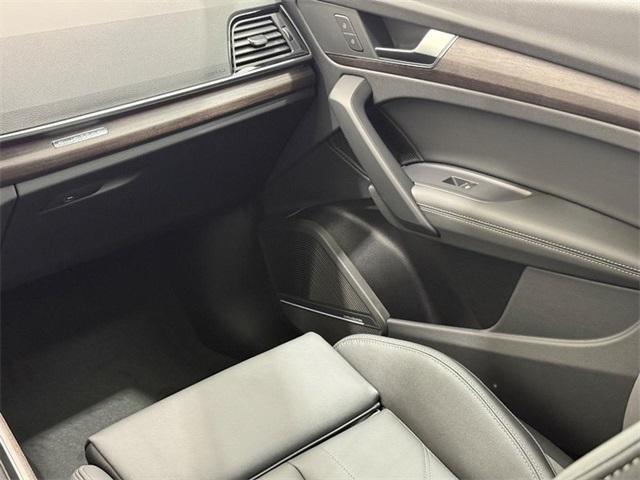 new 2025 Audi Q5 car, priced at $68,695