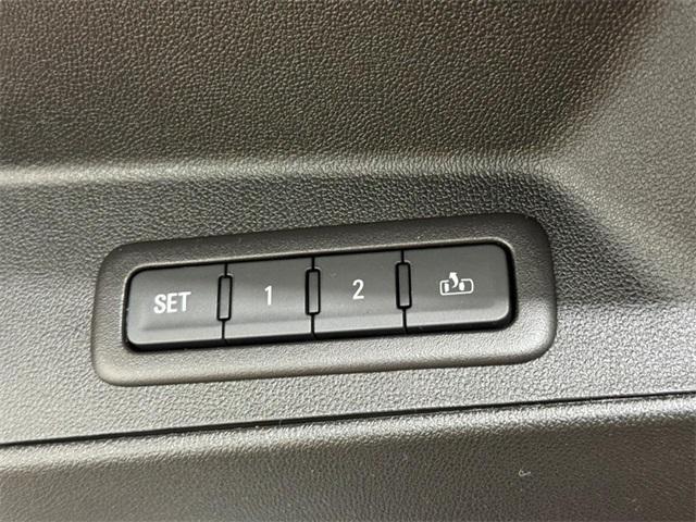 used 2020 Chevrolet Equinox car, priced at $18,998