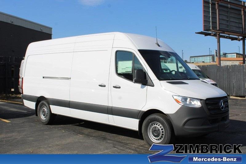 new 2025 Mercedes-Benz Sprinter 2500 car, priced at $61,759