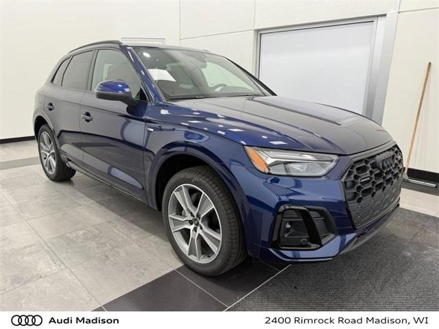 new 2025 Audi Q5 car, priced at $53,675