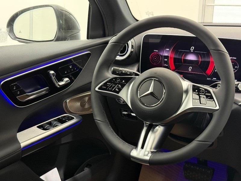 new 2025 Mercedes-Benz GLC 300 car, priced at $58,085