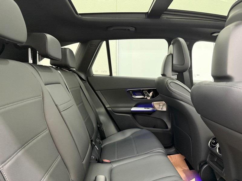 new 2025 Mercedes-Benz GLC 300 car, priced at $58,085