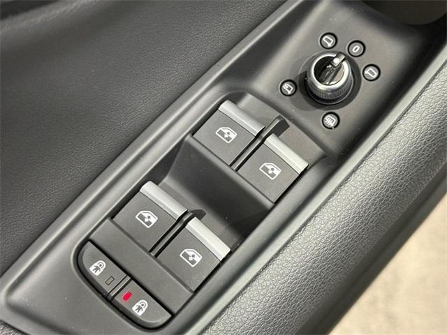 used 2025 Audi Q7 car, priced at $54,498