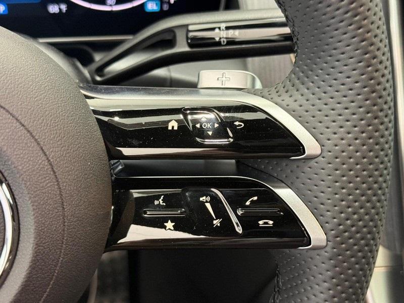 new 2025 Mercedes-Benz GLC 350e car, priced at $71,305