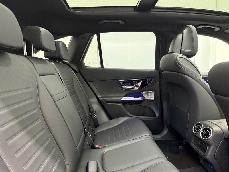 new 2025 Mercedes-Benz GLC 350e car, priced at $71,305