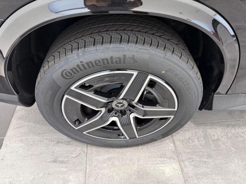 new 2025 Mercedes-Benz GLC 350e car, priced at $71,305