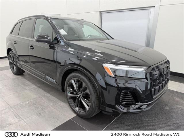 new 2025 Audi Q7 car, priced at $77,450