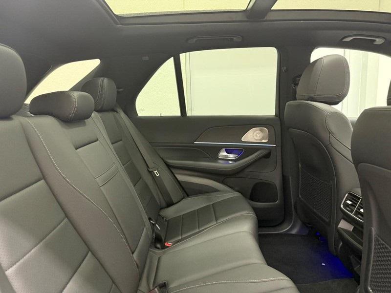 new 2025 Mercedes-Benz GLE 450e car, priced at $82,865