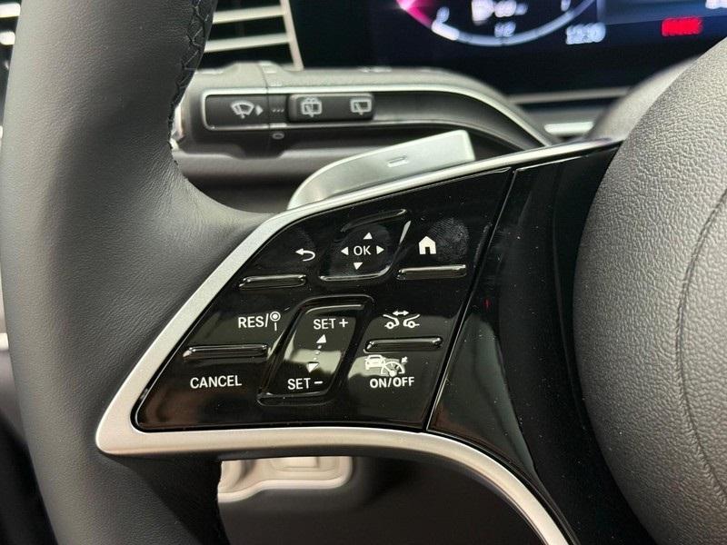 new 2025 Mercedes-Benz GLE 450e car, priced at $82,865