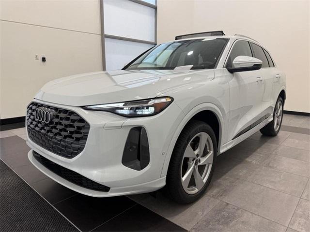new 2025 Audi Q5 car, priced at $61,445