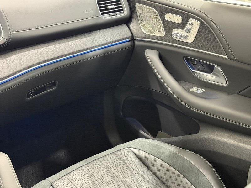 new 2025 Mercedes-Benz AMG GLE 53 car, priced at $104,320