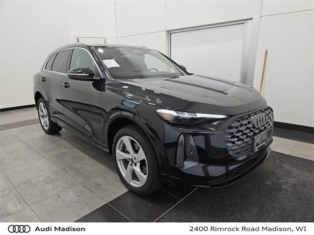 new 2025 Audi Q5 car, priced at $61,950