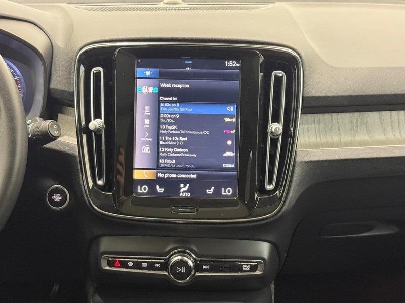 used 2021 Volvo XC40 car, priced at $26,990