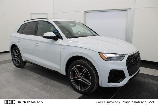 new 2025 Audi Q5 car, priced at $68,225